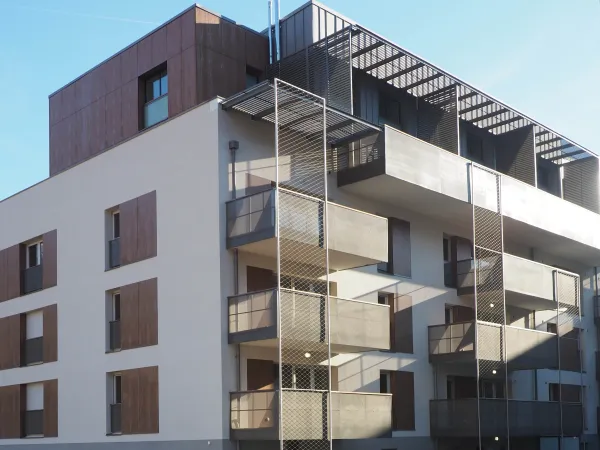 Peak Immobilier vous accompagnent dans achat, location, estimation et vente d'appartements et de maisons, mais aussi la location saisonnière, la gestion de vos biens et le syndic de copropriété.