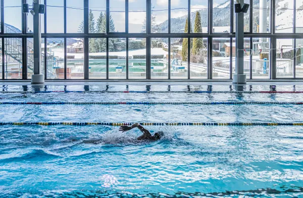 nageur_piscine_25m