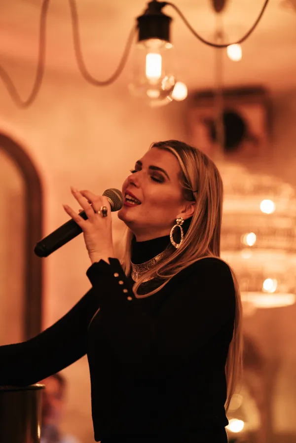 Chanteuse
