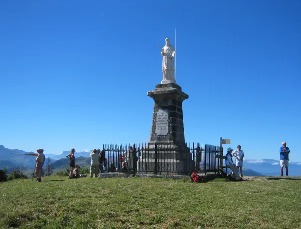 Statue de Saint-François de Sale