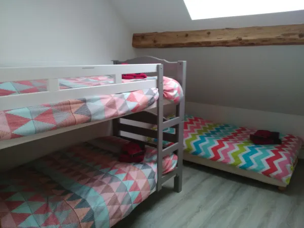 Chambre 3 lit simples