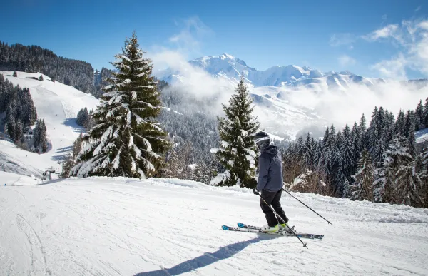ski face au Mont Blanc