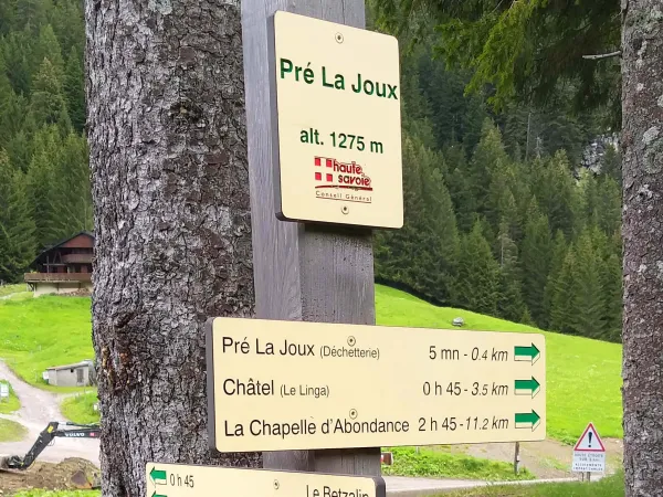 Signalétique de sentier PDIPR au départ du sentier de l'Éterlou