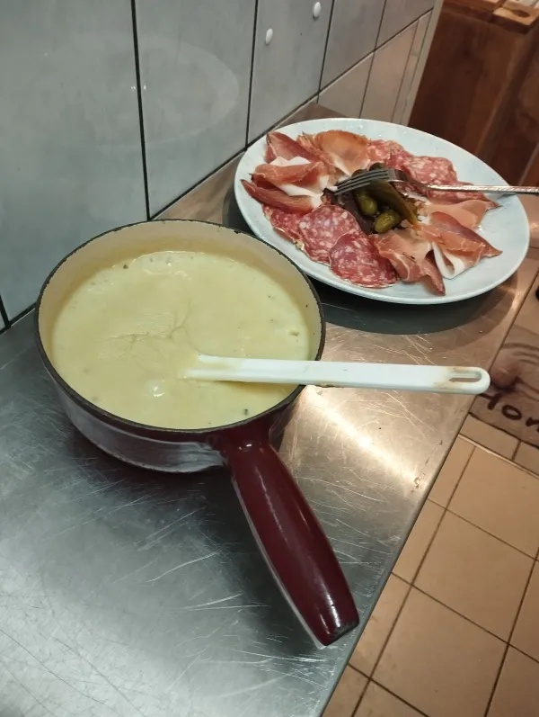 Restaurant Le 8 Mai_Cluses