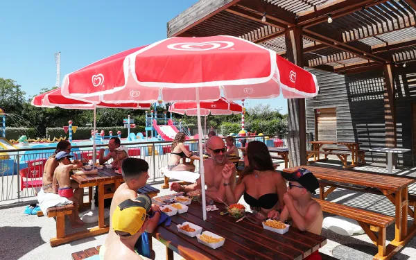 AquaBar