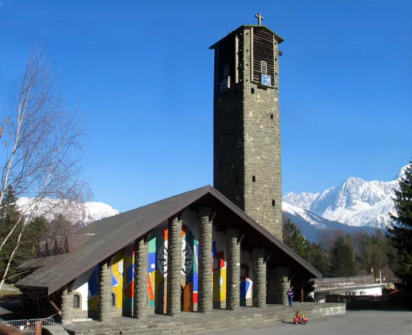 Église ND de Toute Grâce ©Tobé GPPS