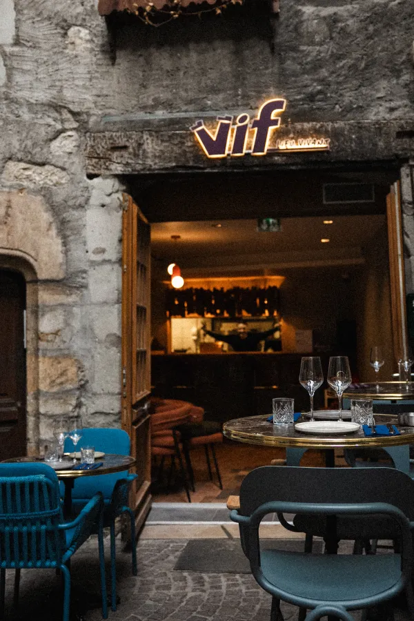 Vif