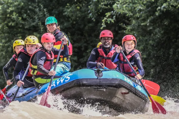Rafting LOISIRS-SPORTS-Passy Adventures Payraud Session Raft ©