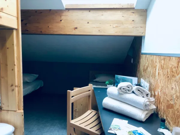Chambre + bureau