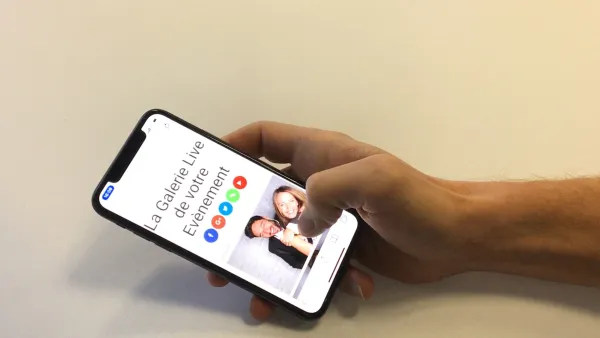 Visualisez instantanément toutes les photos de l'évènement en direct, dans l'Album Live