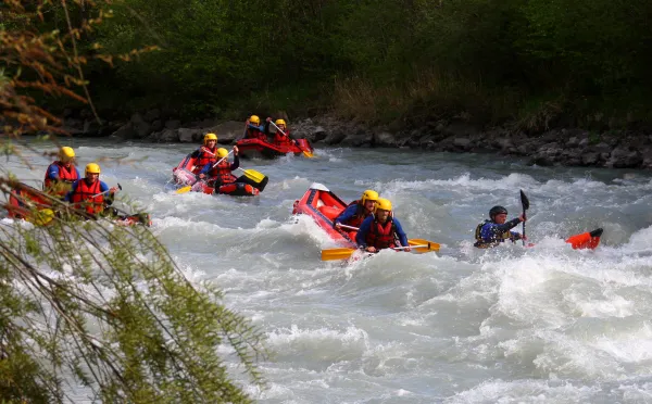 Canoraft et Airboat dans l'Arve