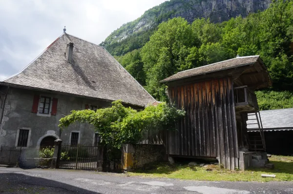 Sixt-Fer-à-Cheval