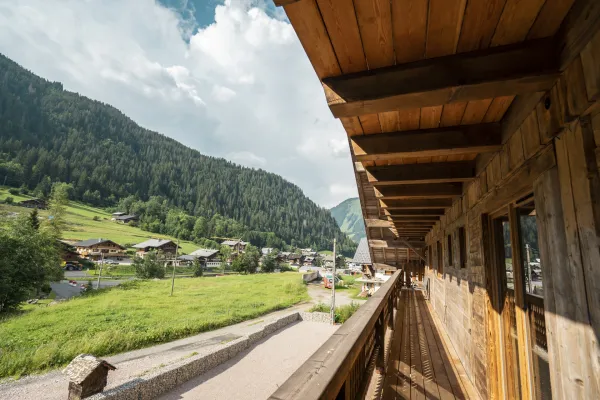 Vue-du-balcon - été - 5 pièces - Chalet les Cerfs_Châtel