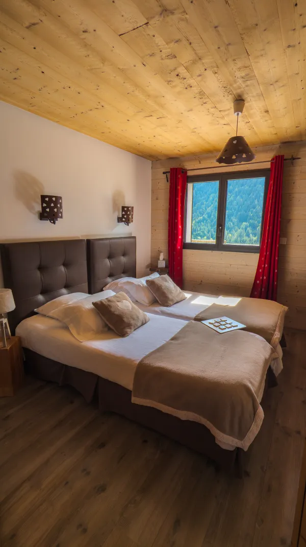 Entre nous_Châtel_Chambre double