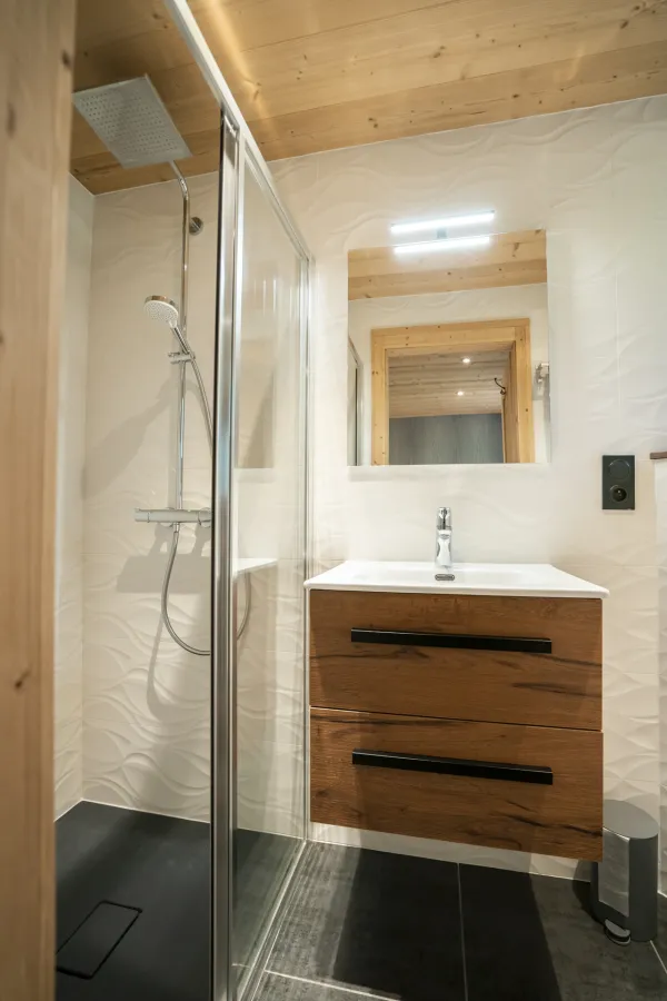 Salle -de-bains 4 - 5 pièces - Chalet les Cerfs_Châtel