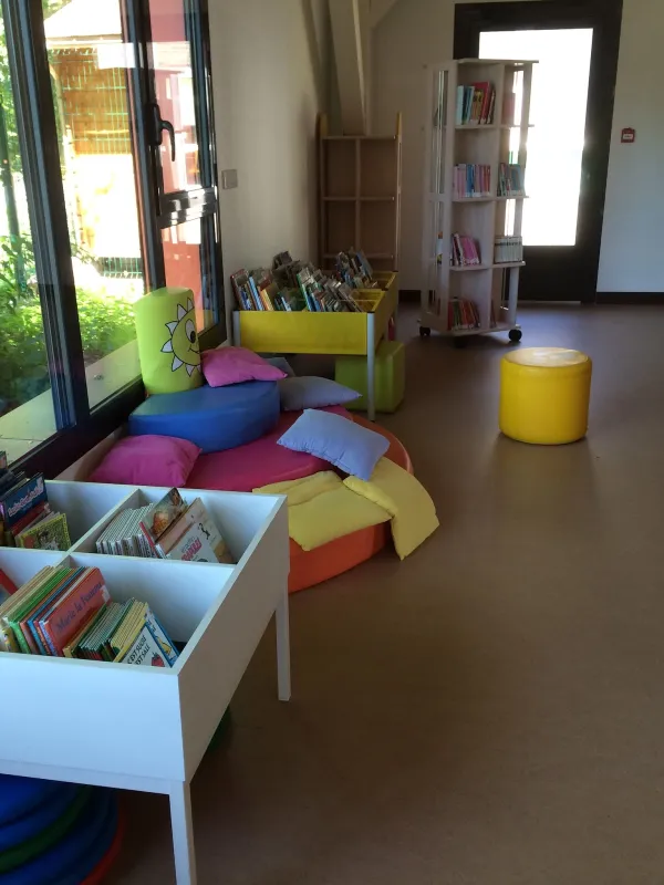 Bibliothèque - Copponex