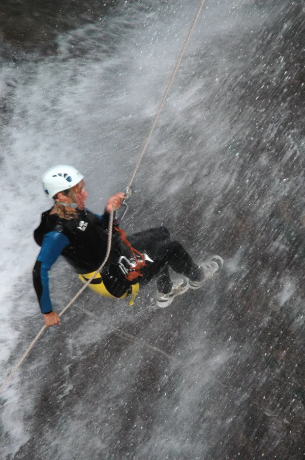 Canyoning avec Cascade Aventure à Morzine