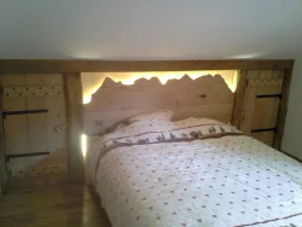 Chambre 2 à l'étage