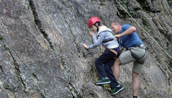escalade avec  Loisirs Assis Evasion