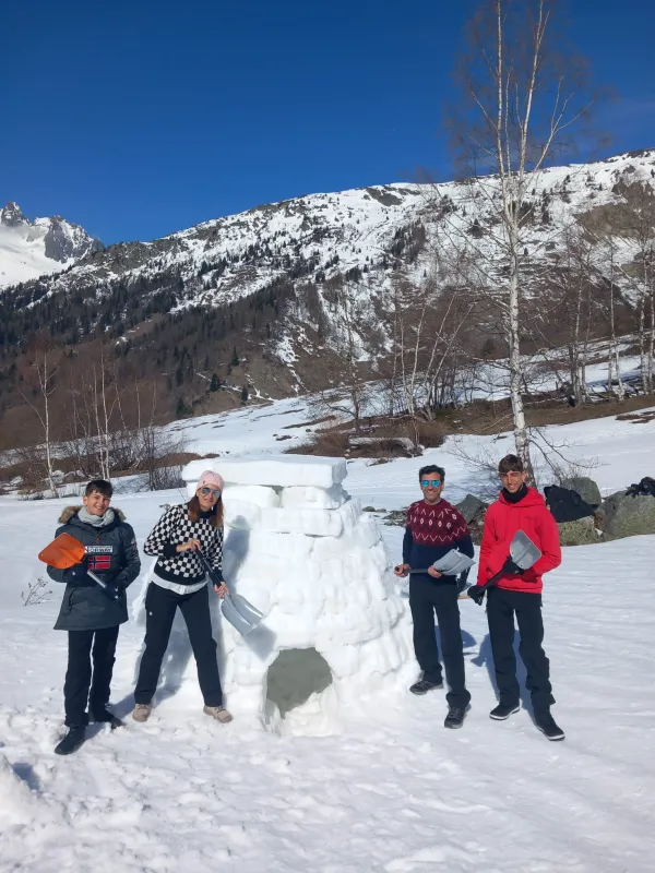 Atelier construction d'igloo