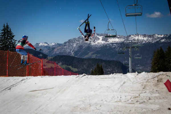 Boarder Line