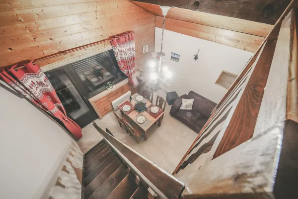 Vue du séjour depuis la mezzanine