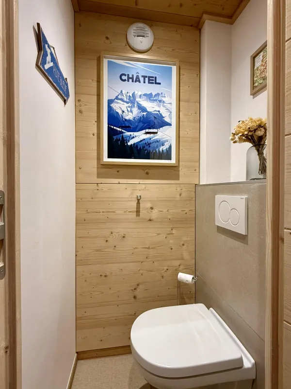 Toilettes séparées