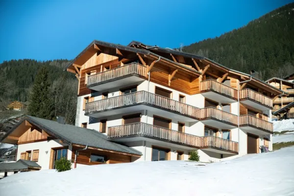 Vue immeuble en hiver