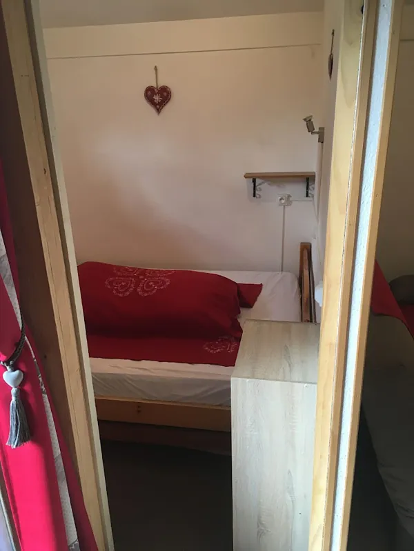 Chambre  - Chaumière des Neiges_Châtel