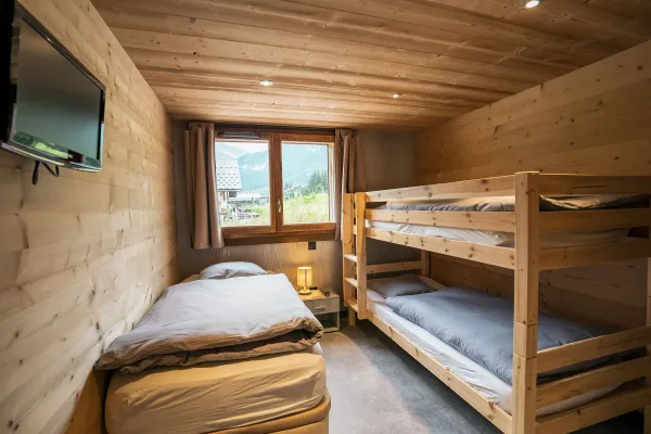 Chambre-3 lits_ Chalet les Cerfs_Châtel