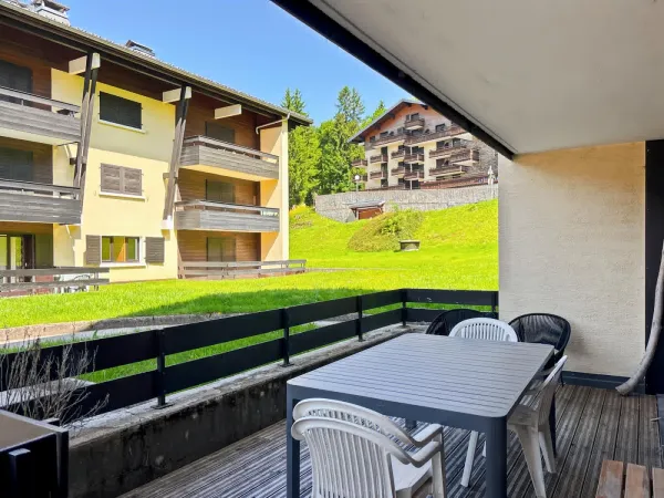 Terrasse avec mobilier de jardin