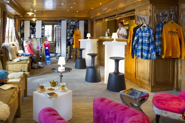 Le A ski shop Morzine