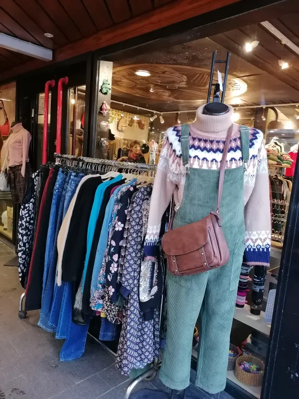 Vitrine à Suivre