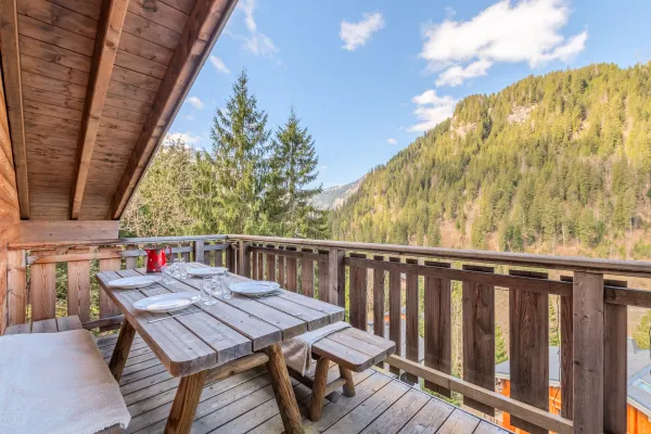 Terrasse vue vers le Sud Est - Doux Refuge