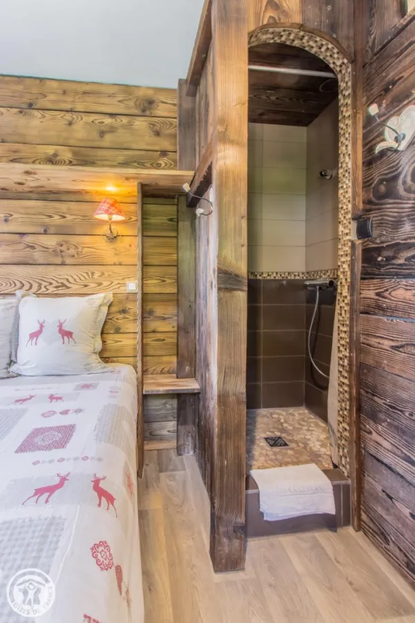 Chambres d'Hôtes Le Chalet de la Source
