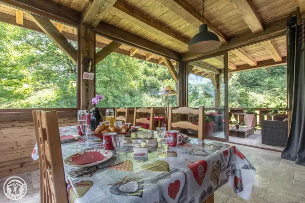 Chambres d'Hôtes Le Chalet de la Source