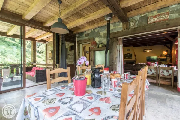 Chambres d'Hôtes Le Chalet de la Source