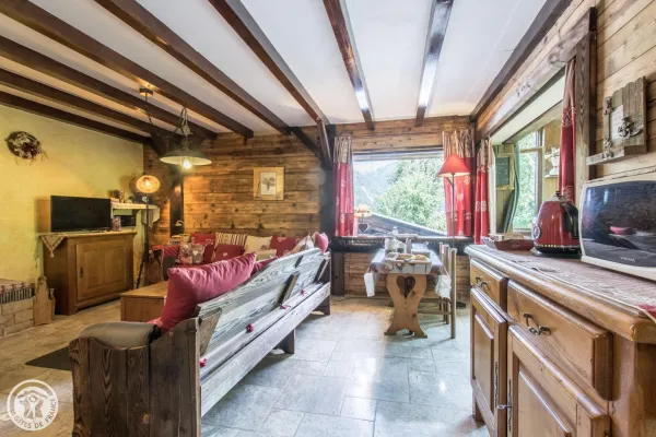Chambres d'Hôtes Le Chalet de la Source