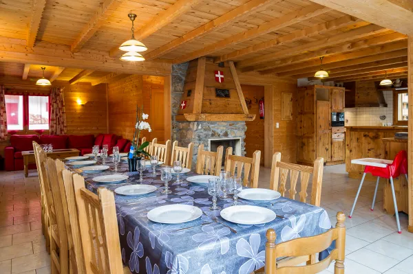 Séjour, salon et cuisine