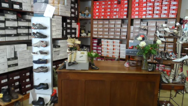 CHAUSSURES ELYANE