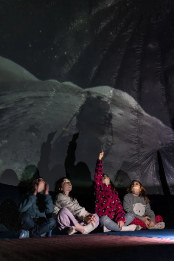Atelier astronomie : immersion dans un planétarium