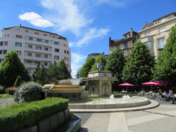 square Aristide Briand