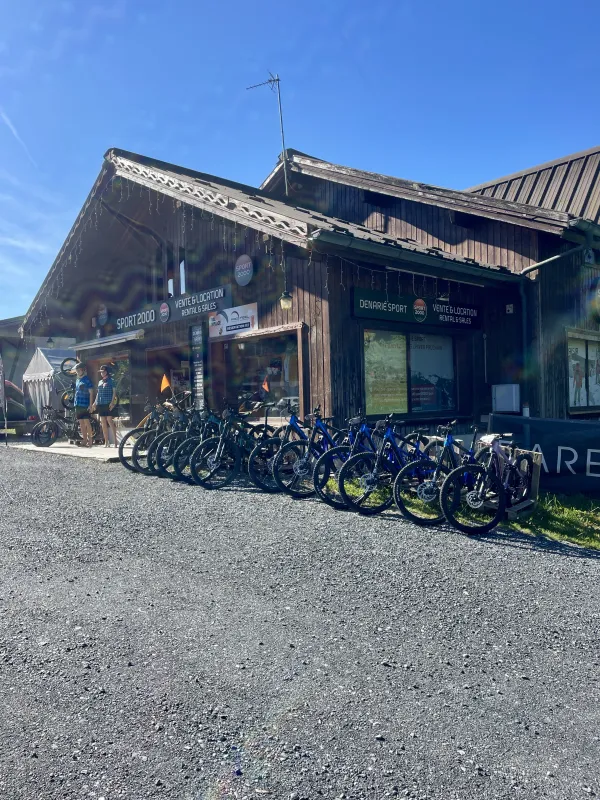 Magasin Dénarié Sport 2000