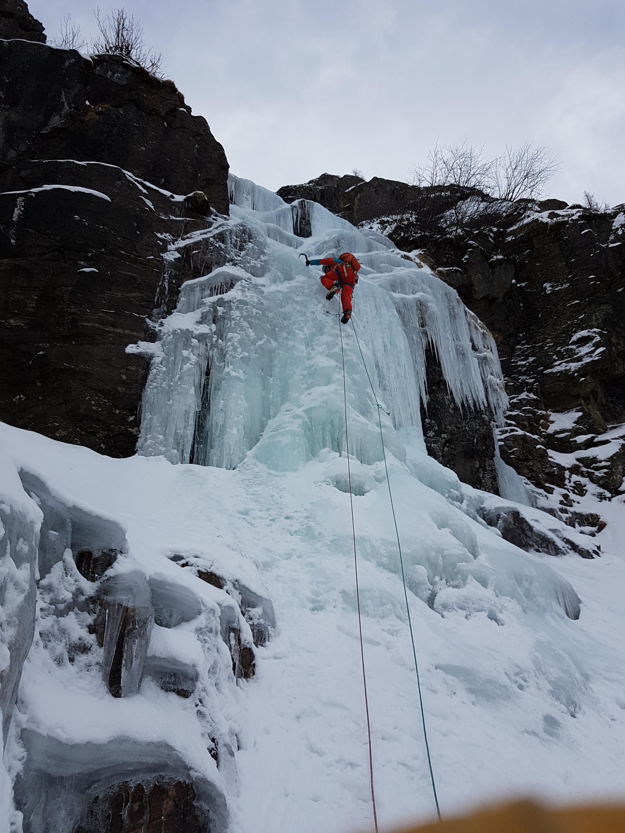 Activité encadrée cascade de glace