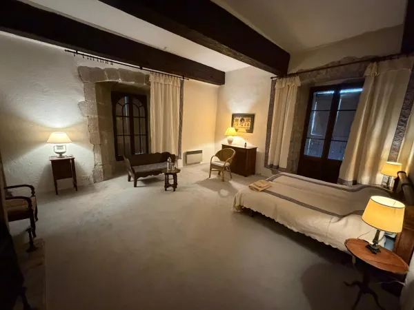 Suite Ours