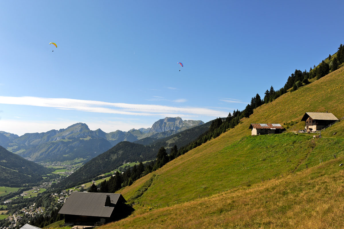 Décollage de l'Ortaz à Châtel