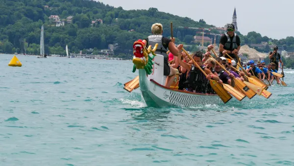 Dragon Boat Attitude