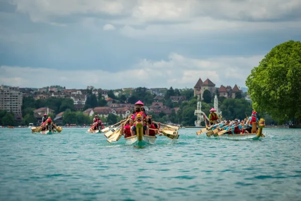 Dragon Boat Attitude