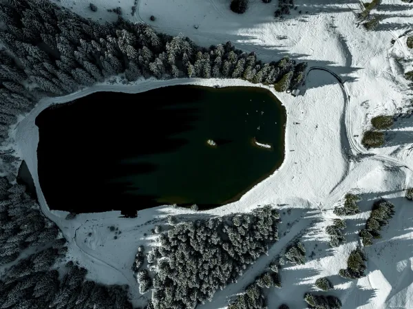 Le lac de la Mouille en hiver