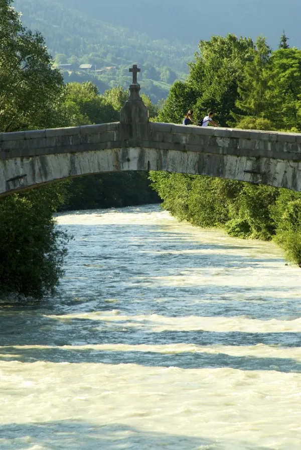 L'Arve et le pont de St Martin
